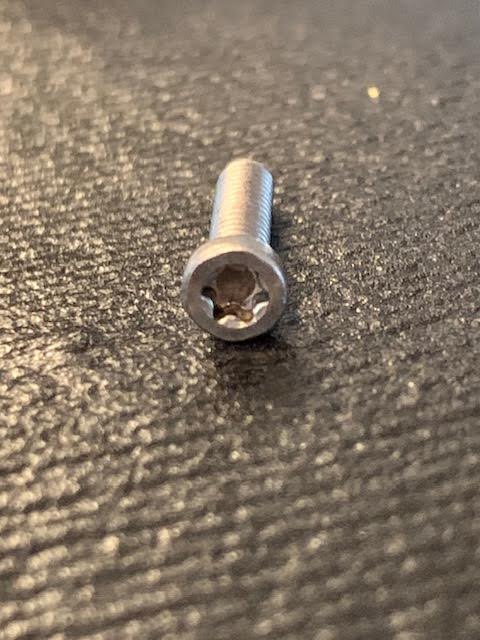 4-40x1/2"x100pcs Low Head SS Socket T8 6 Lobe Made in USA