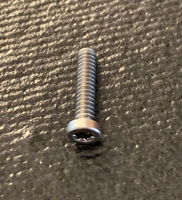 4-40x1/2"x100pcs Low Head SS Socket T8 6 Lobe Made in USA