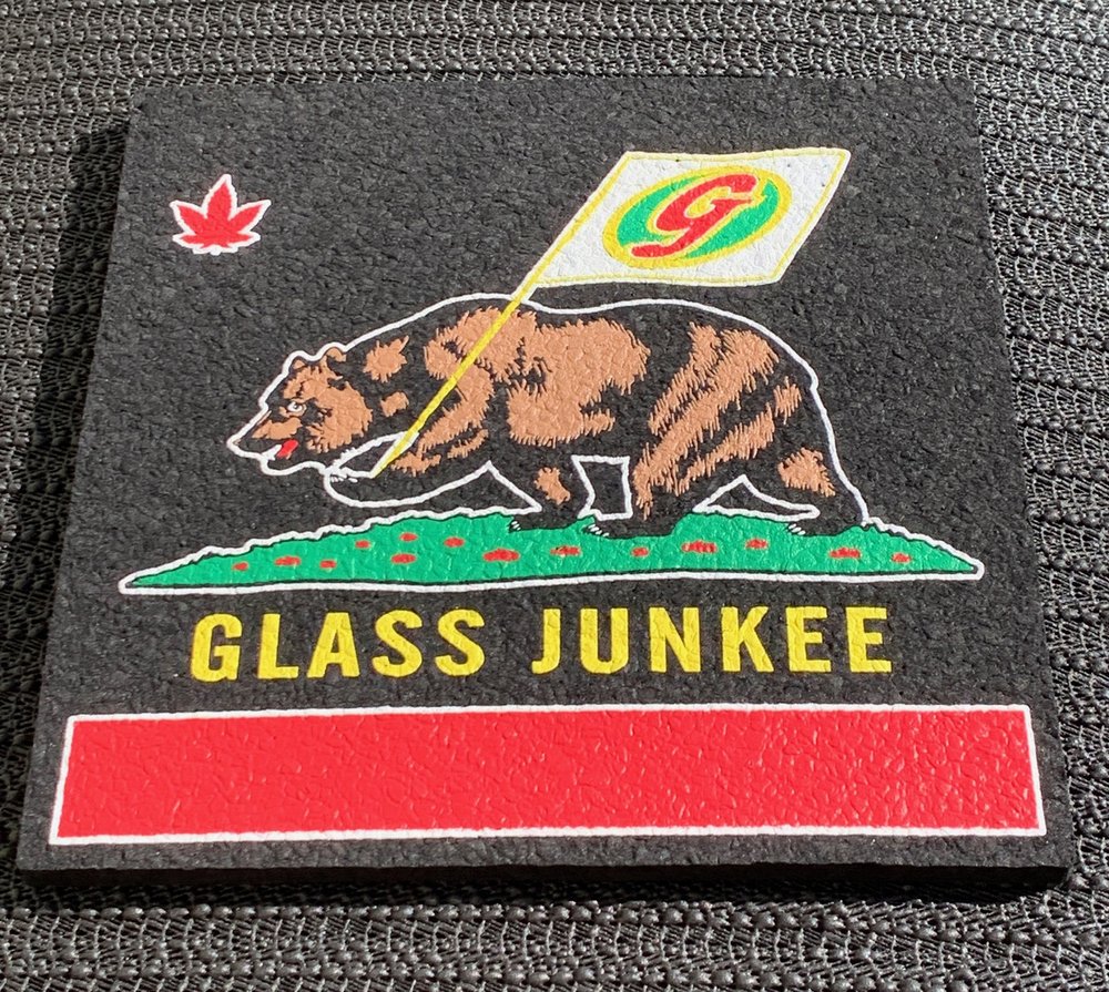 Glass Junkee Bear Mood Mat UV New